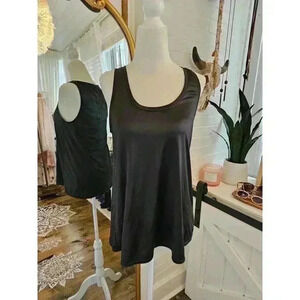 Gap Women's Size M Black Sleeveless Tank